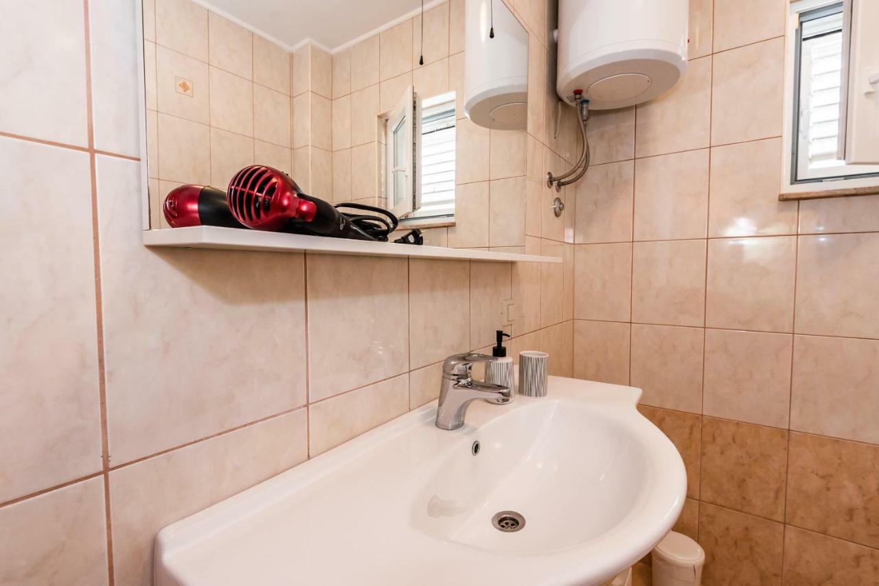 Apartmani Marina Klek Kültér fotó