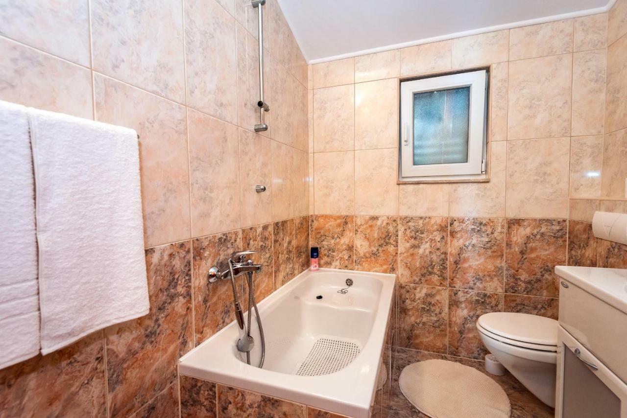 Apartmani Marina Klek Kültér fotó