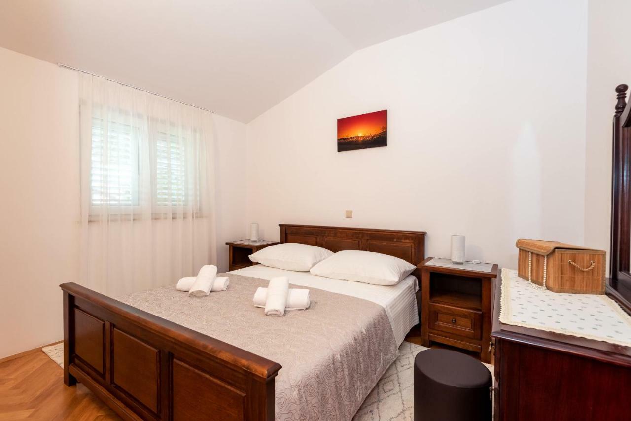 Apartmani Marina Klek Kültér fotó