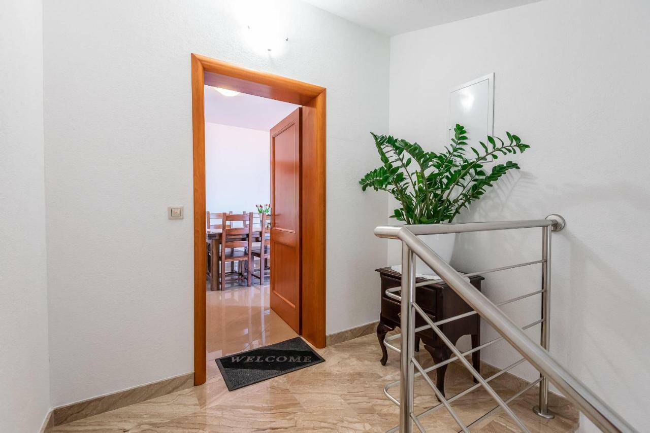 Apartmani Marina Klek Kültér fotó